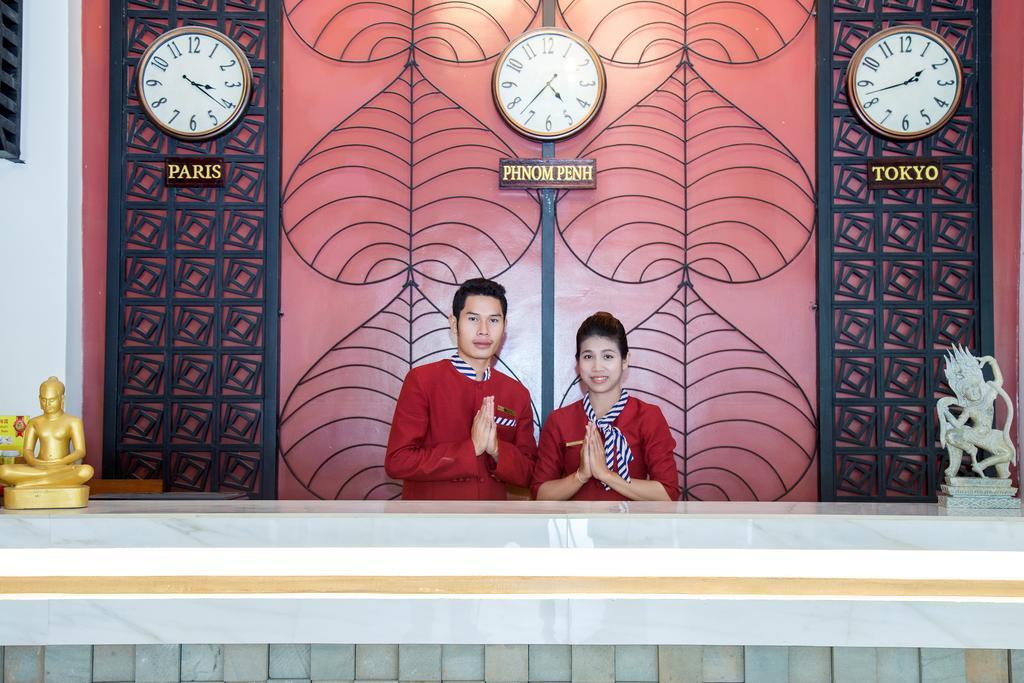 Ly Heng Chhay Hotel Krong Poi Pet Exterior photo