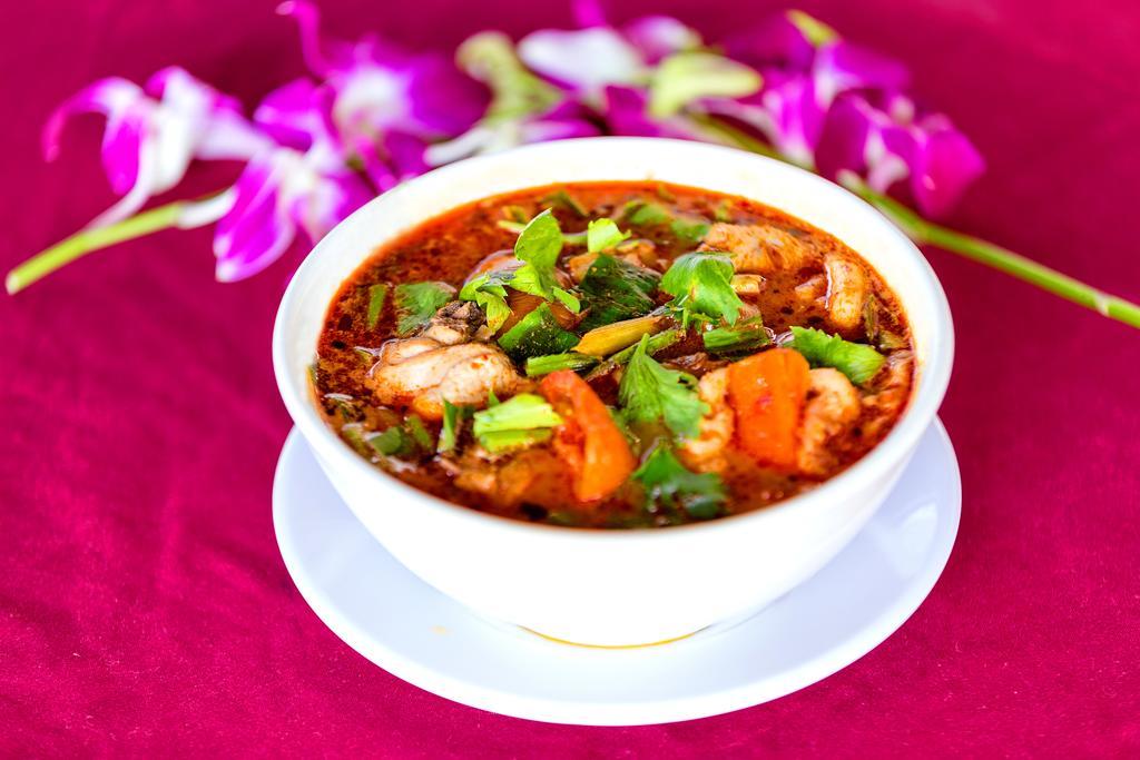 Ly Heng Chhay Hotel Krong Poi Pet Exterior photo